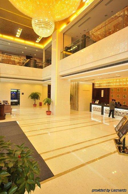 Weifang Internation Financial Hotel Interior foto